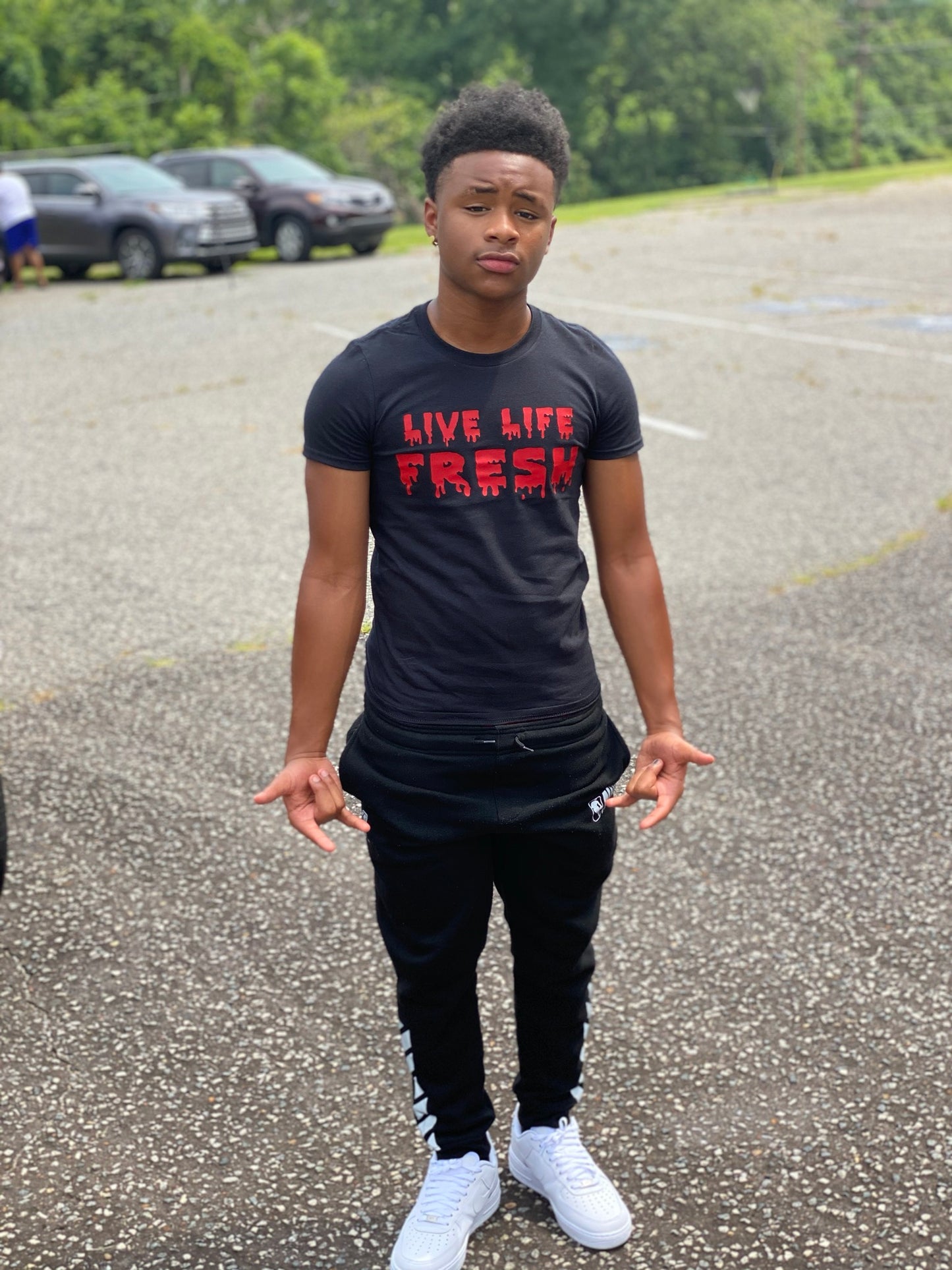 Live Life Fresh- Black